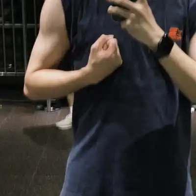 潘磊成